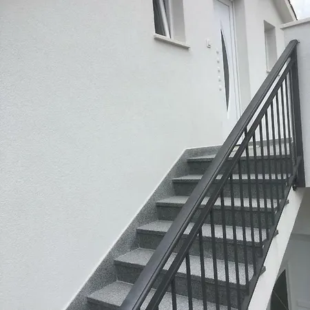 Cambi 11 Apartman Kastela